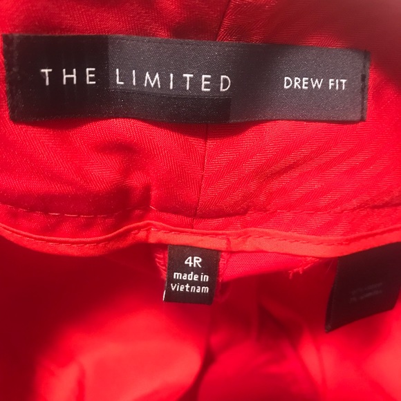 The Limited suit - 3 pieces! - Picture 5 of 8